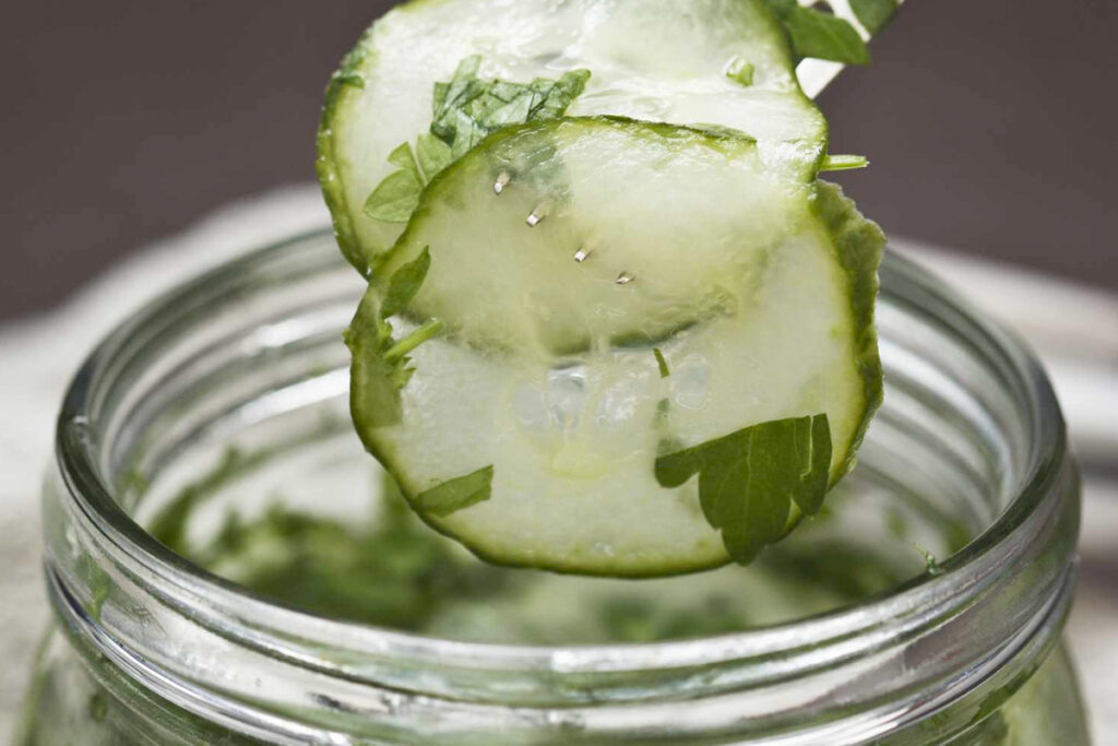 Zoetzure komkommers inmaken